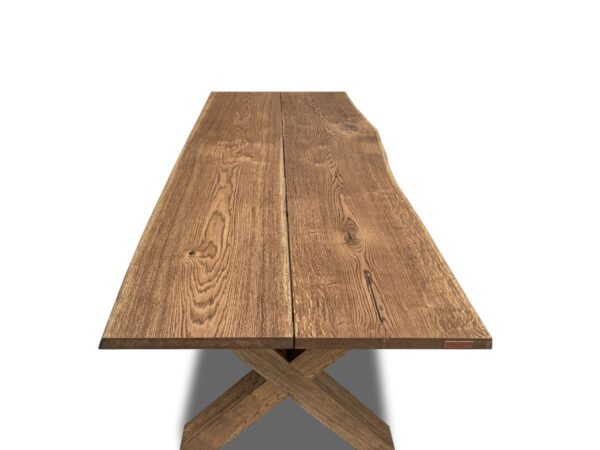 Rustik plankebord med naturkant